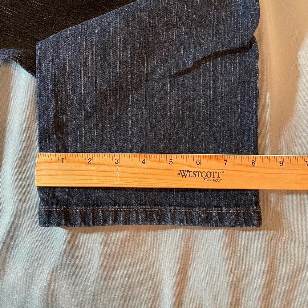 Kim Rogers Petite Jeans. - Picture 4 of 6